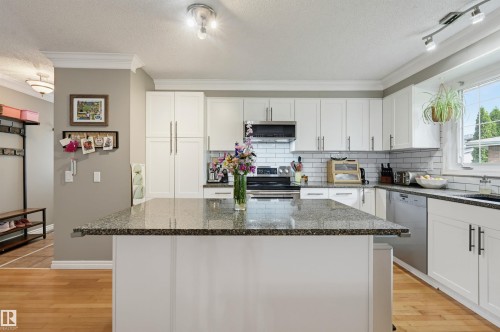 11423 35 Avenue Nw, Edmonton, AB 