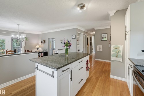 11423 35 Avenue Nw, Edmonton, AB 