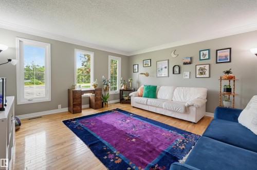 11423 35 Avenue Nw, Edmonton, AB 