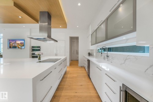 3328 Cameron Heights Landing Nw, Edmonton, AB - Indoor Photo Showing Kitchen With Upgraded Kitchen