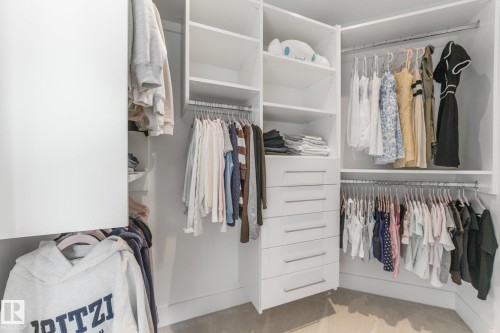 3328 Cameron Heights Landing Nw, Edmonton, AB - Indoor With Storage