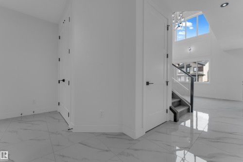 202 Linden Loop, Leduc, AB 