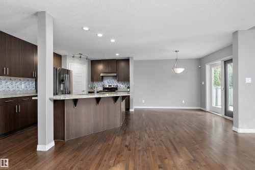 740 173 Street Sw, Edmonton, AB 