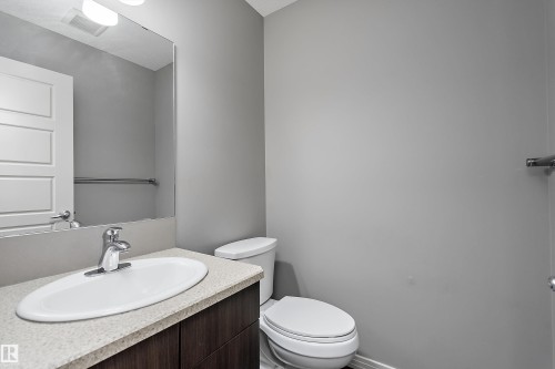 740 173 Street Sw, Edmonton, AB 