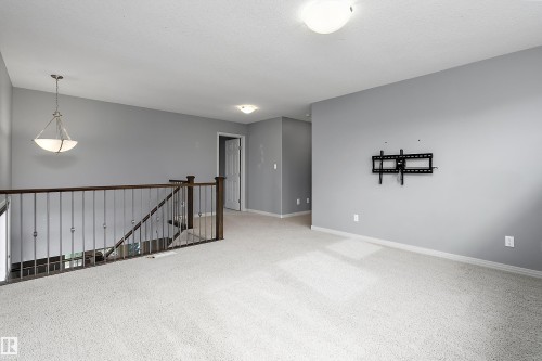 740 173 Street Sw, Edmonton, AB 