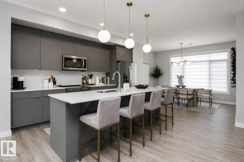 #82 50 Ebony Bv, Sherwood Park, AB - Indoor Photo Showing Kitchen With Upgraded Kitchen
