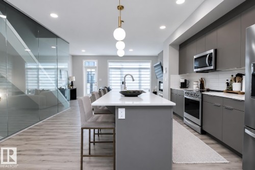 #82 50 Ebony Bv, Sherwood Park, AB - Indoor Photo Showing Kitchen With Upgraded Kitchen