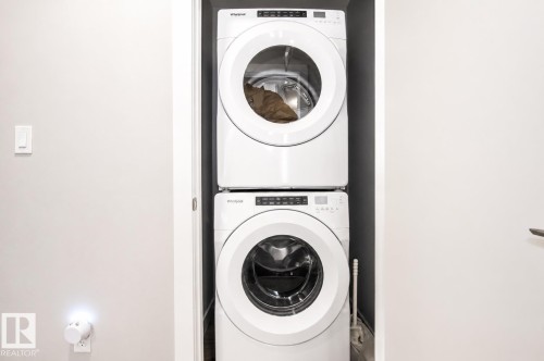 #82 50 Ebony Bv, Sherwood Park, AB - Indoor Photo Showing Laundry Room