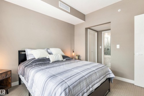 Wall-to-wall carpeting and a recessed ceiling vent - #416 2510 109 St Nw, Edmonton, AB 
