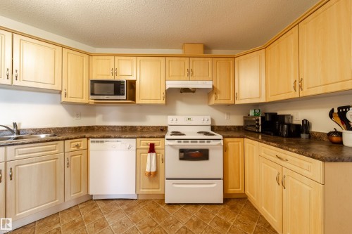 #415 7801 Golf Course Rd, Stony Plain, AB 
