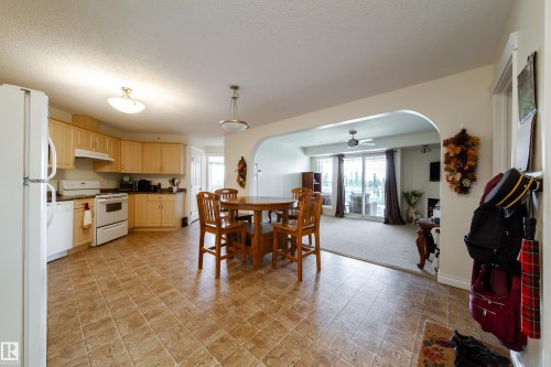 #415 7801 Golf Course Rd, Stony Plain, AB 