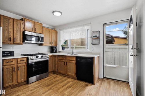 3803 12 Avenue Nw, Edmonton, AB 