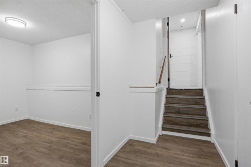 3803 12 Avenue Nw, Edmonton, AB 