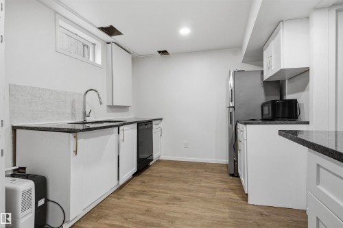 3803 12 Avenue Nw, Edmonton, AB 