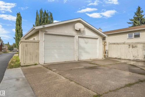 3803 12 Avenue Nw, Edmonton, AB 