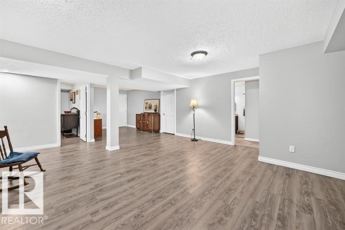 9802 102 Street, Morinville, AB 