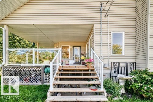 9802 102 Street, Morinville, AB 