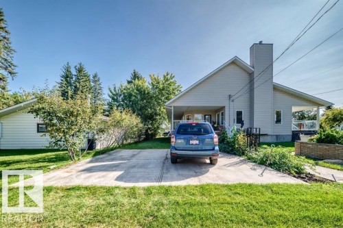 9802 102 Street, Morinville, AB 