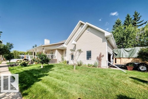 9802 102 Street, Morinville, AB 