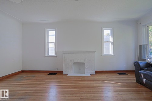 13129 101 Street Nw, Edmonton, AB 