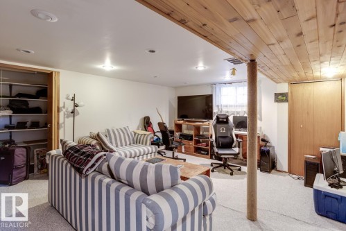 14002 106 Avenue Nw, Edmonton, AB 