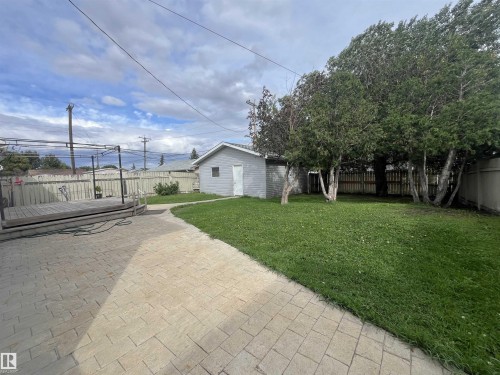 8817 163 Street Nw, Edmonton, AB 