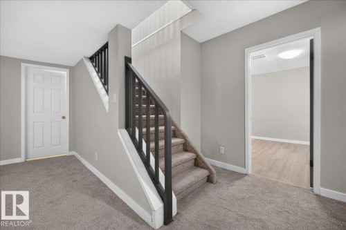 18911 58 Avenue Nw, Edmonton, AB 