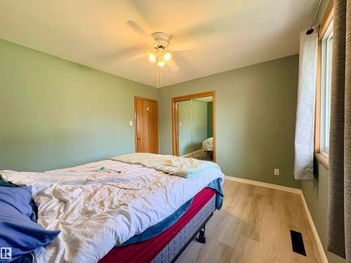 3834 110 Avenue Nw, Edmonton, AB 