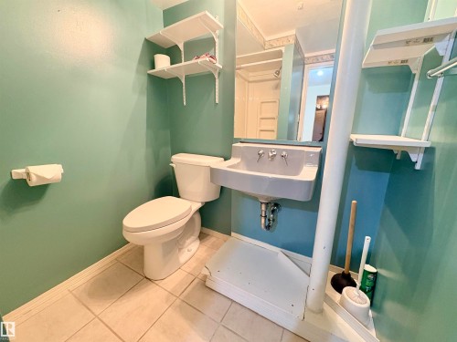 3834 110 Avenue Nw, Edmonton, AB 