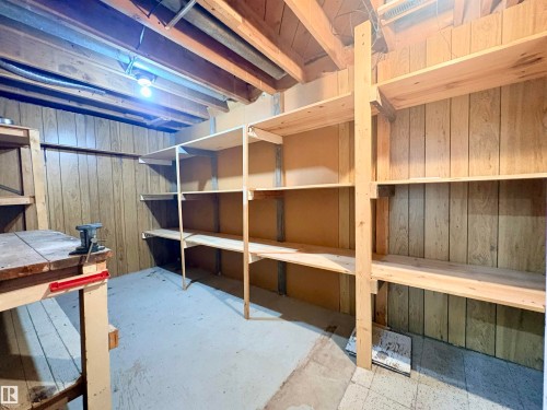 3834 110 Avenue Nw, Edmonton, AB 