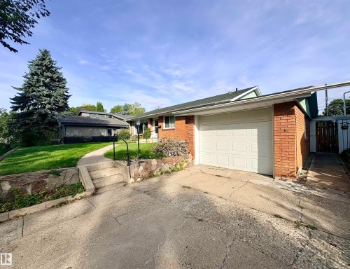 3834 110 Avenue Nw, Edmonton, AB 
