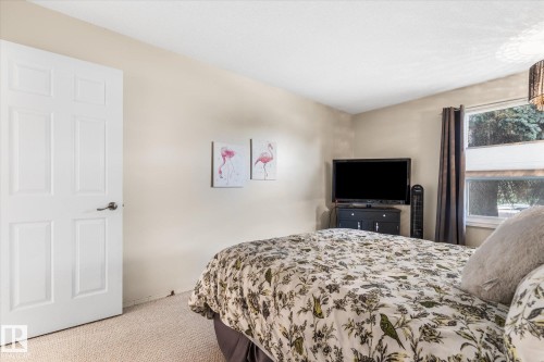 16807 98 Avenue Nw, Edmonton, AB 