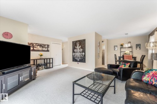 16807 98 Avenue Nw, Edmonton, AB 