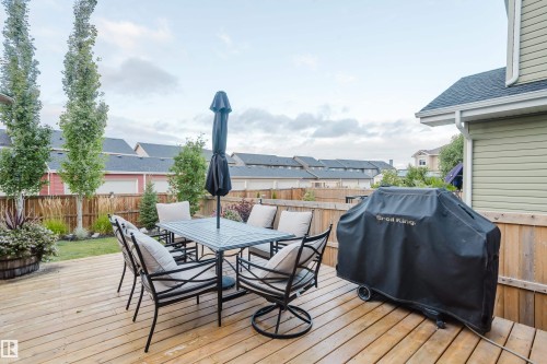 15820 15 Avenue Sw, Edmonton, AB 