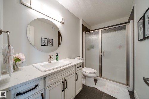 17707 9A Avenue Sw, Edmonton, AB 