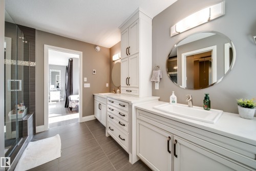 17707 9A Avenue Sw, Edmonton, AB 
