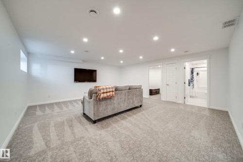 17707 9A Avenue Sw, Edmonton, AB 