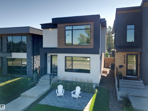 8707 Strathearn Crescent Nw, Edmonton, AB 