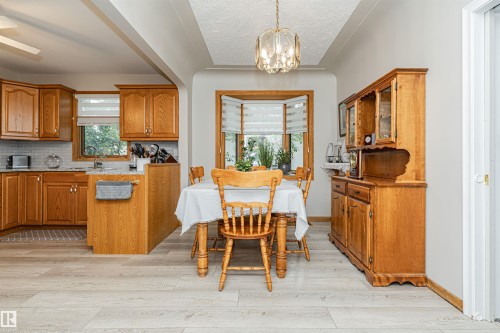 10807 136 Street Nw, Edmonton, AB 