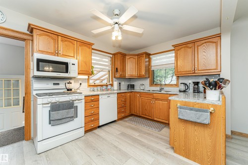 10807 136 Street Nw, Edmonton, AB 