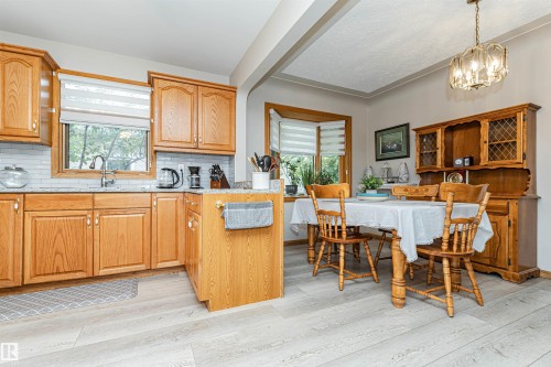 10807 136 Street Nw, Edmonton, AB 