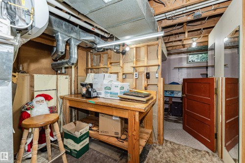 10807 136 Street Nw, Edmonton, AB 