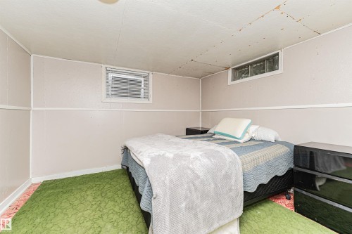 10807 136 Street Nw, Edmonton, AB 