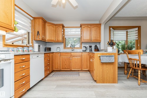 10807 136 Street Nw, Edmonton, AB 