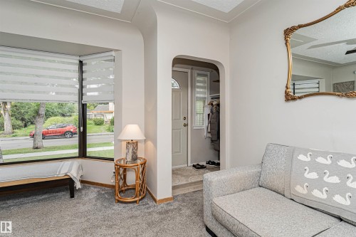 10807 136 Street Nw, Edmonton, AB 