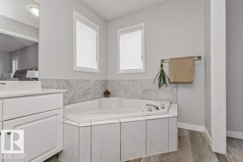 1259 Joyce Crescent Nw, Edmonton, AB 