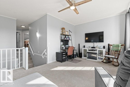 271 Westwood Point(E), Fort Saskatchewan, AB - Indoor Photo Showing Other Room