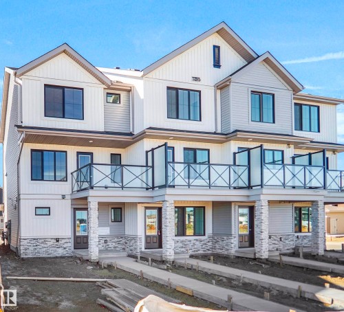 9 Edgewater Close   Spruce Grove, AB T7X 3C7