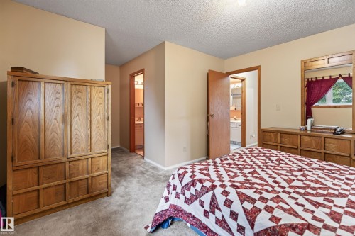 5712 123 Avenue Nw, Edmonton, AB 