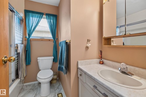 5712 123 Avenue Nw, Edmonton, AB 